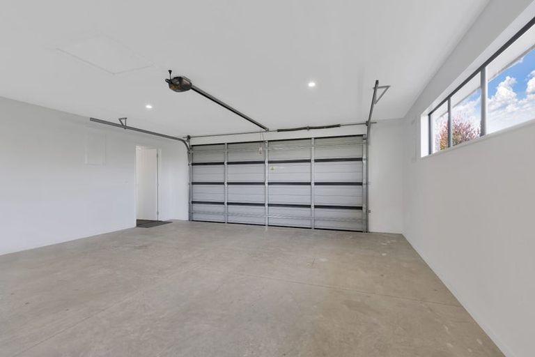 Photo of property in 2 Denton Street, Amberley, 7410