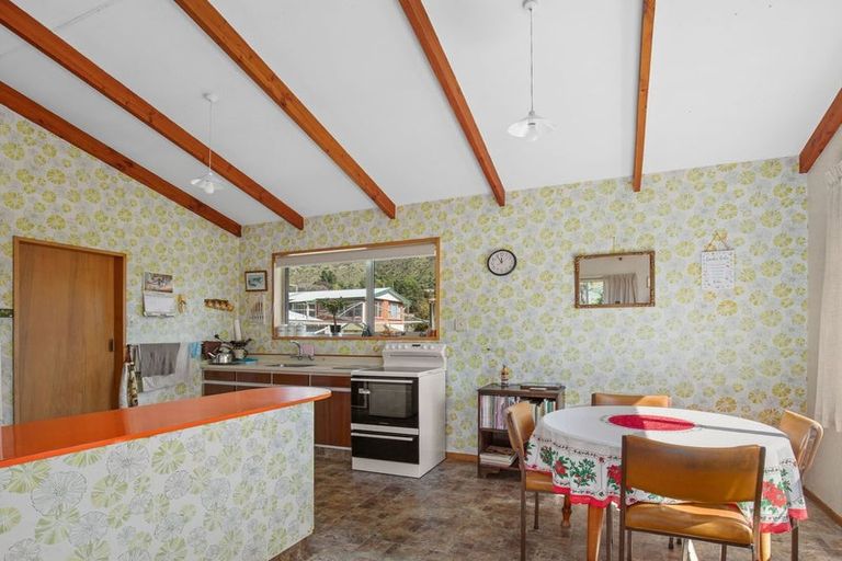 Photo of property in 1 Teviot Street, Roxburgh, 9500