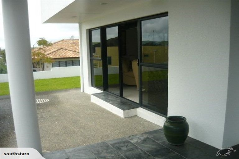 Photo of property in 9 Alec Craig Way, Gulf Harbour, Whangaparaoa, 0930