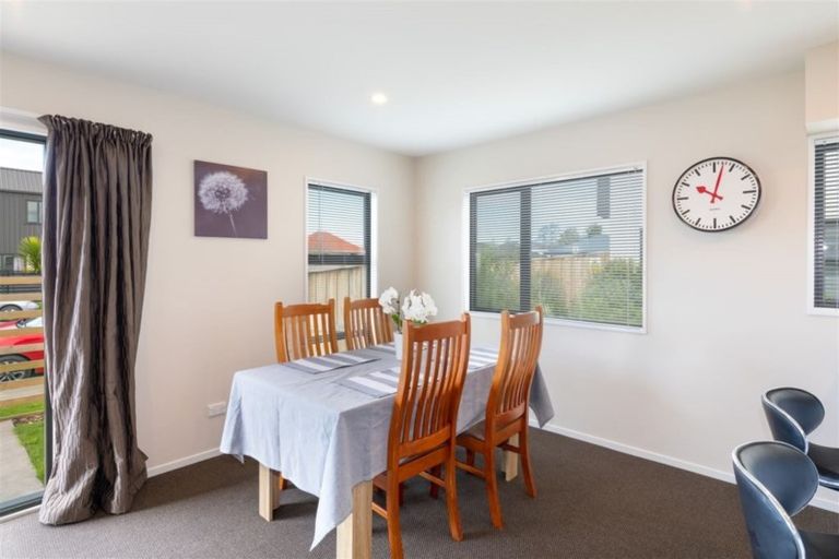 Photo of property in 12 Broadbent Street, Riccarton, Christchurch, 8041