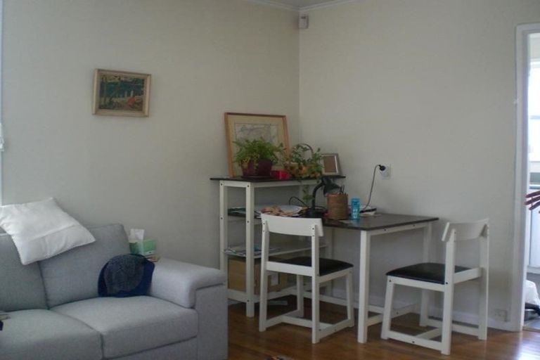 Photo of property in 8/38 Tawa Road, Onehunga, Auckland, 1061