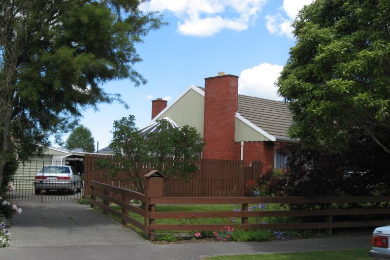 Photo of property in 26 Everest Street, Burnside, Christchurch, 8053