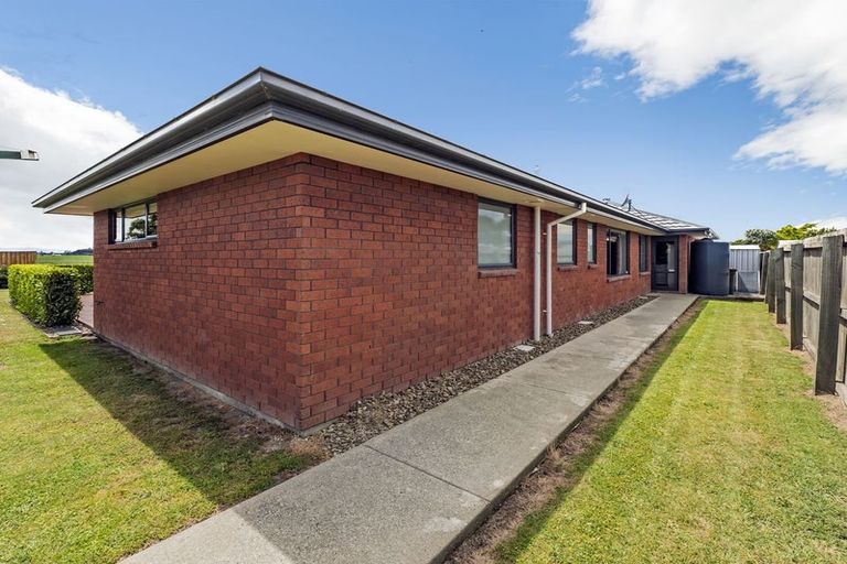 Photo of property in 134 Horndon Street, Darfield, 7510