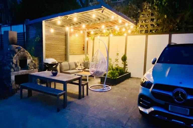 Photo of property in 147 Seatoun Heights Road, Miramar, Wellington, 6022