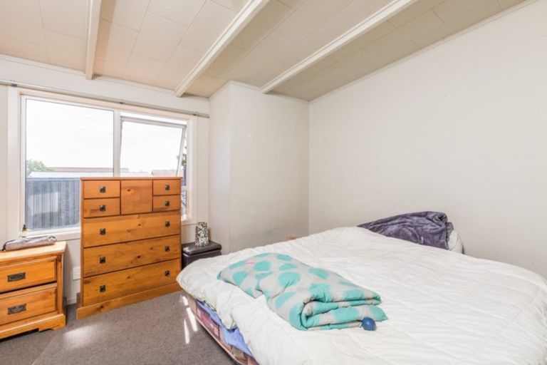 Photo of property in 341 Flaxmere Avenue, Flaxmere, Hastings, 4120