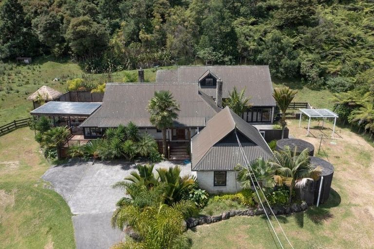 Photo of property in 1469 East Coast Road, Redvale, Albany, 0794