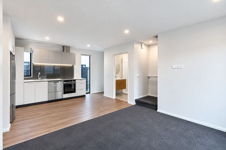 Photo of property in 10/43 New Brighton Road, Shirley, Christchurch, 8061