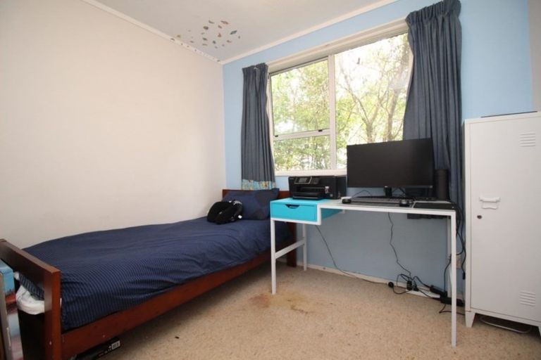 Photo of property in 8 Annison Avenue, Glen Eden, Auckland, 0602