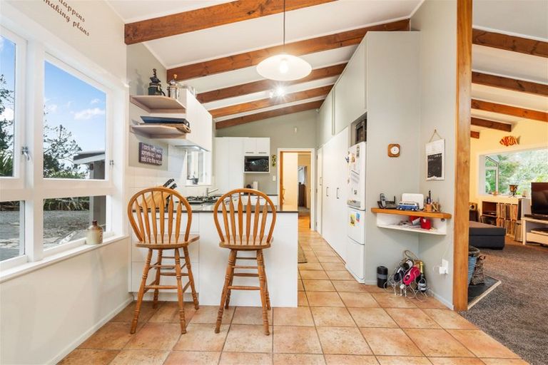 Photo of property in 130 Awaroa River Road, Abbey Caves, Whangarei, 0110