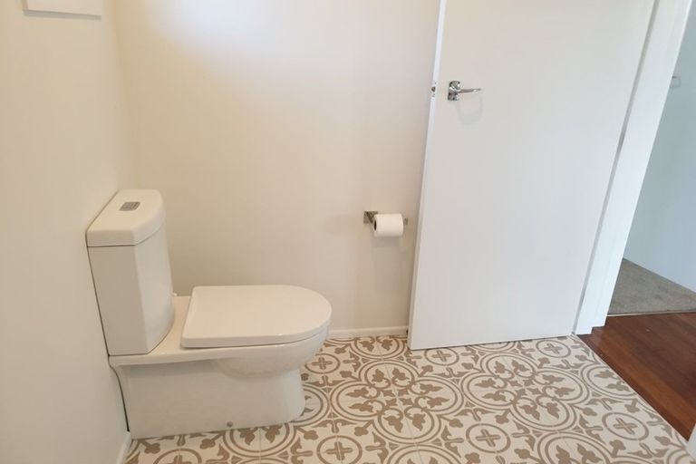 Photo of property in 114 Conway Street, Mayfair, Hastings, 4122