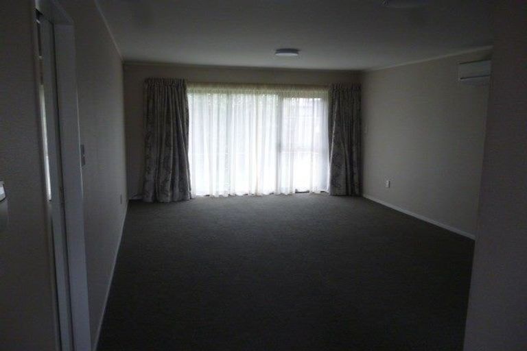 Photo of property in 1/76 Wellington Street, Howick, Auckland, 2014