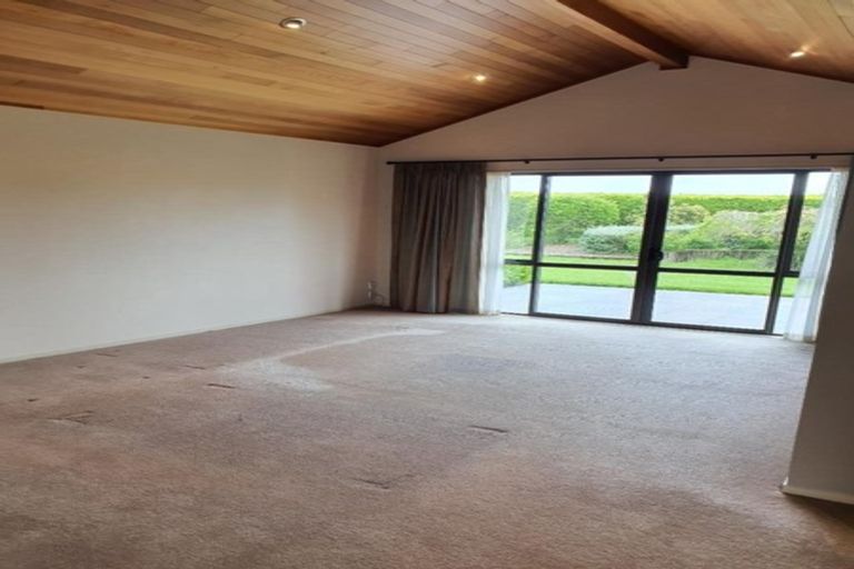 Photo of property in 233 Lewis Road, Karaka, Papakura, 2580
