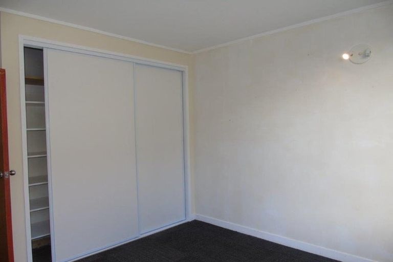 Photo of property in Hobson Court Flats, 42/70 Hobson Street, Thorndon, Wellington, 6011