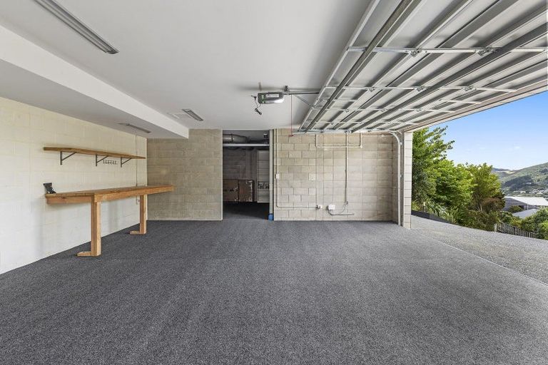 Photo of property in 24 Mewburn Rise, Karori, Wellington, 6012