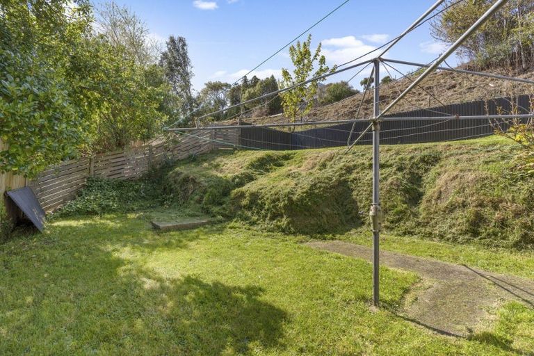 Photo of property in 9 Marett Street, Macandrew Bay, Dunedin, 9014