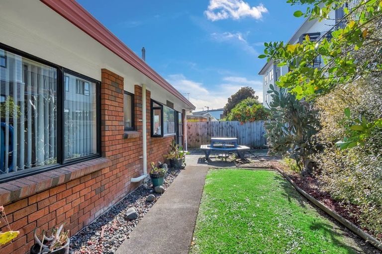 Photo of property in 3/6 Menary Street, Papakura, 2110