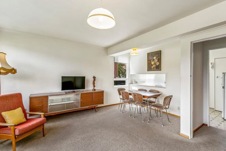 Photo of property in 229 Karori Road, Karori, Wellington, 6012