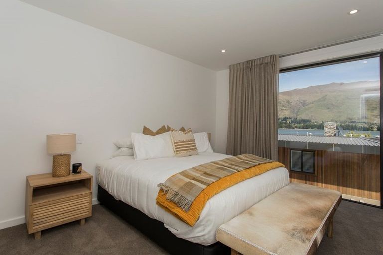 Photo of property in 38 Marina Terrace, Kinloch, Taupo, 3377