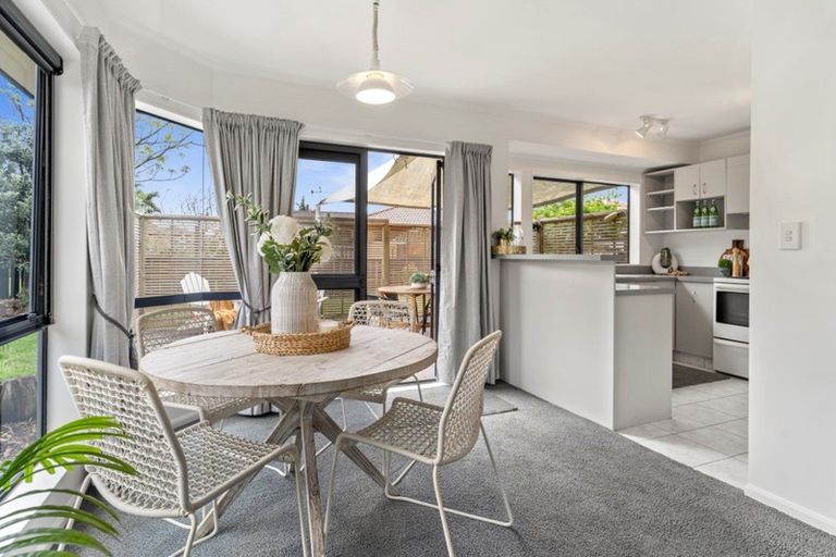 Photo of property in 11 Reef Avenue, Papamoa Beach, Papamoa, 3118