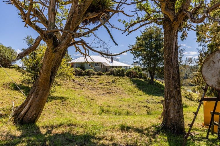 Photo of property in 872 Kohukohu Road, Kohukohu, 0491
