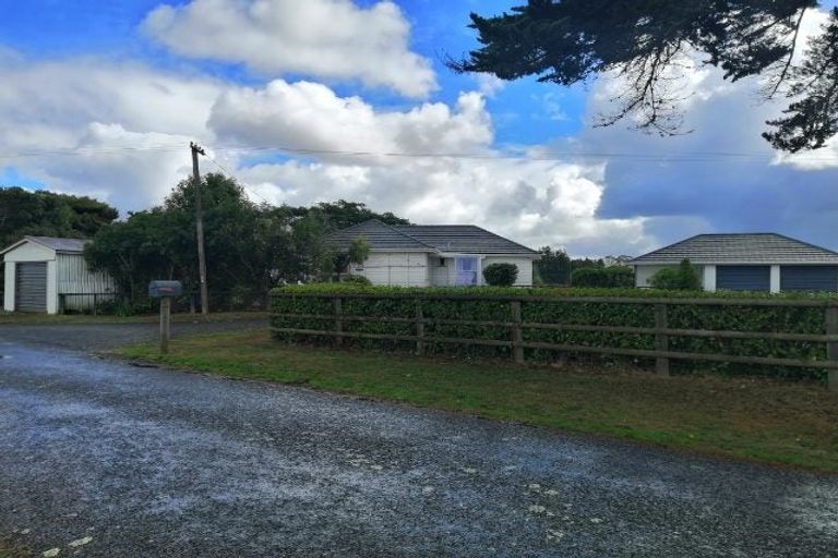 Photo of property in 65 Ruebe Road, Buckland, Pukekohe, 2677