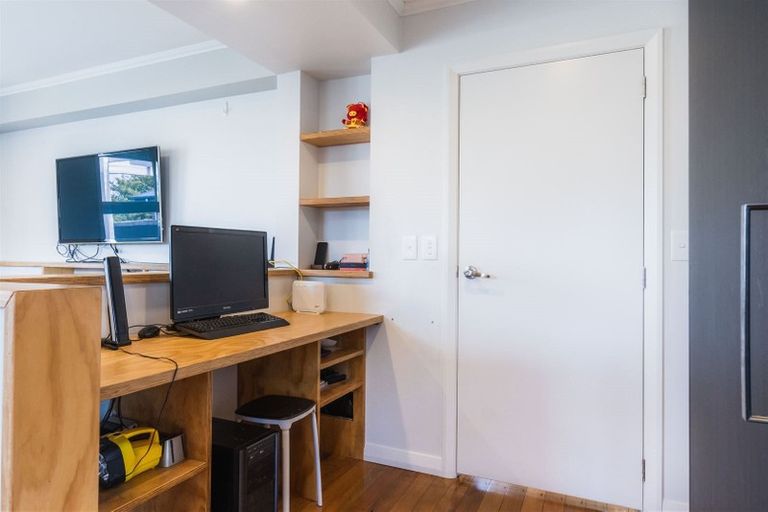 Photo of property in 63 Charlcott Street, Burnside, Christchurch, 8053