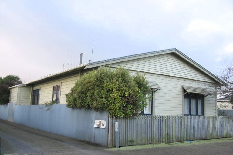 Photo of property in 301 Grey Street, Palmerston North, 4414