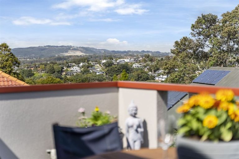 Photo of property in 43 Cockle Bay Road, Cockle Bay, Auckland, 2014