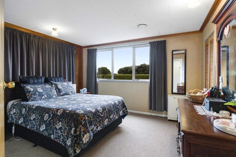 Photo of property in 357 Katene Road, Normanby, Hawera, 4675