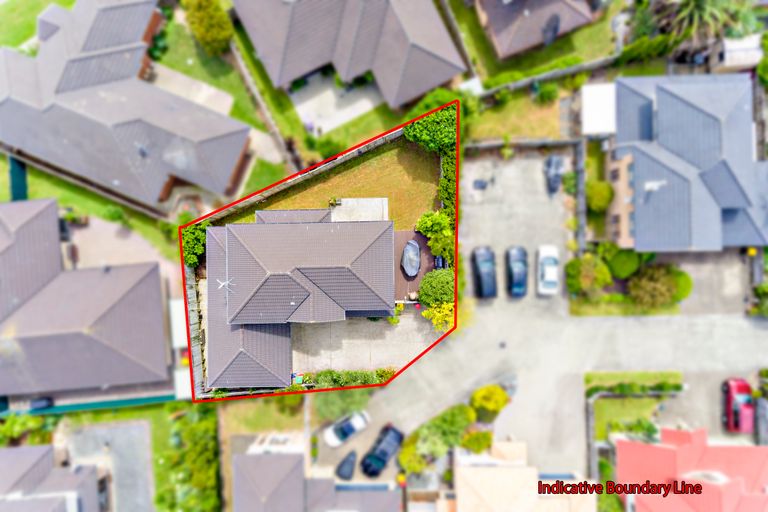 Photo of property in 75 Wayne Francis Drive, Flat Bush, Auckland, 2016