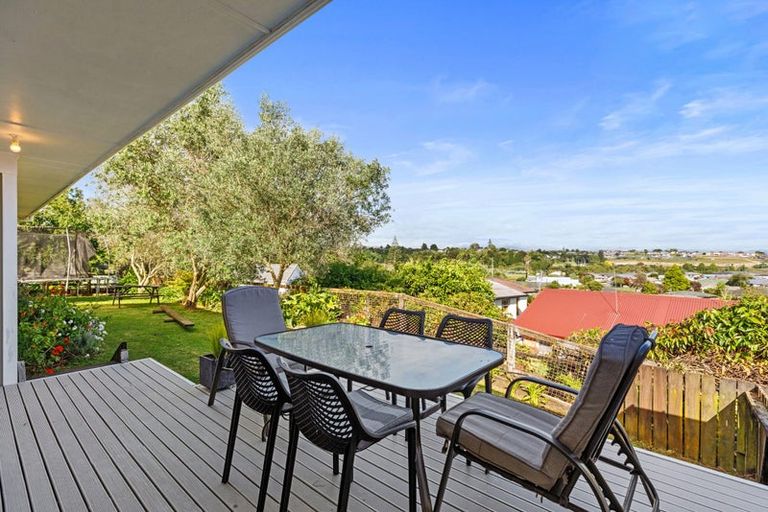 Photo of property in 18 Jonathon Street, Brookfield, Tauranga, 3110