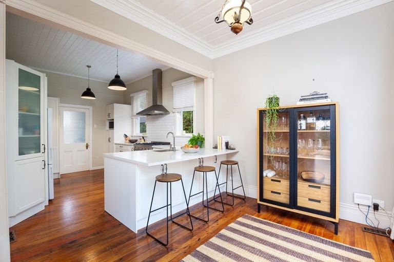 Photo of property in 139a Brooklands Road, Brooklands, New Plymouth, 4310