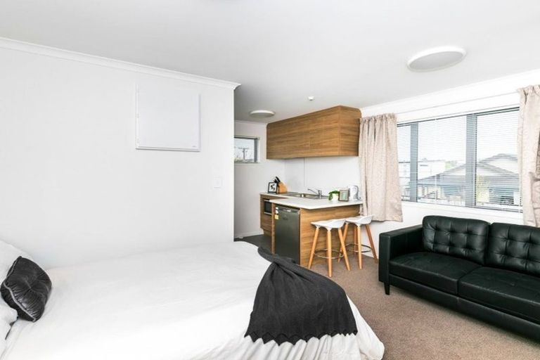 Photo of property in 9/34 Beatty Street, Melville, Hamilton, 3206