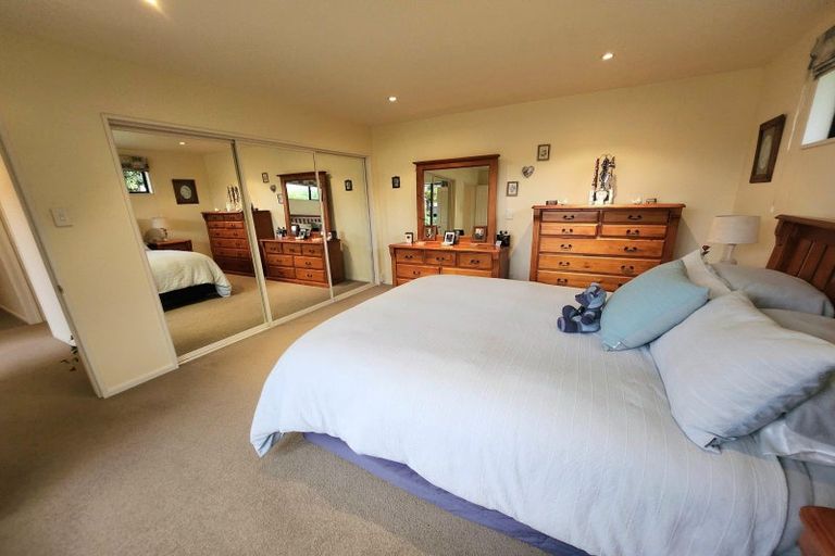 Photo of property in 6 Kenilworth Road, Oamaru North, Oamaru, 9400