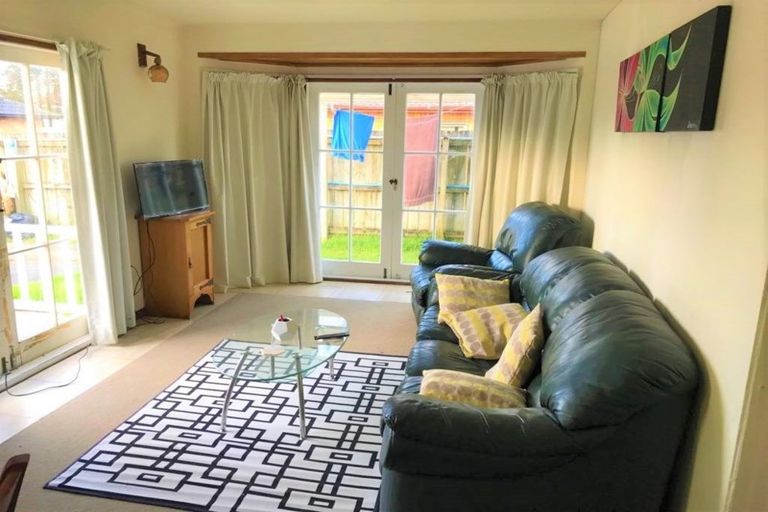 Photo of property in 120 Gray Avenue, Papatoetoe, Auckland, 2024