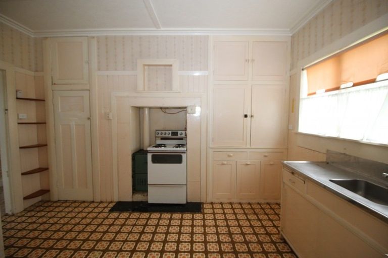 Photo of property in 35 Fox Street, Woodville, 4920