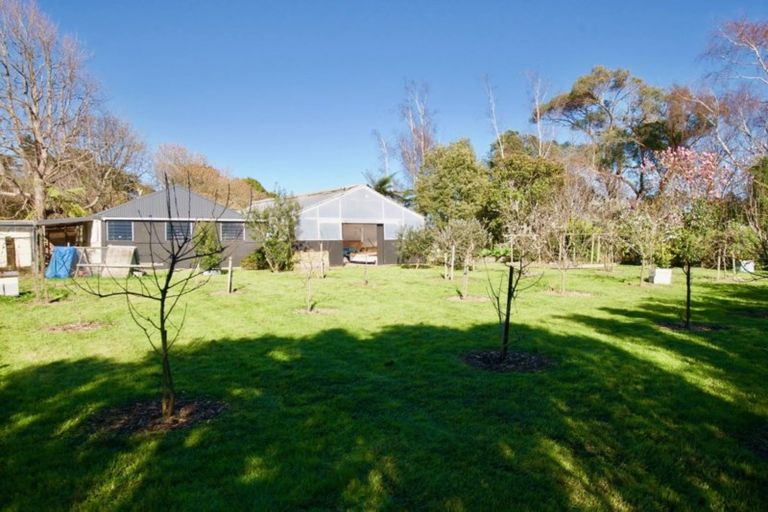 Photo of property in 15 Gleeson Road, Manakau, Levin, 5573