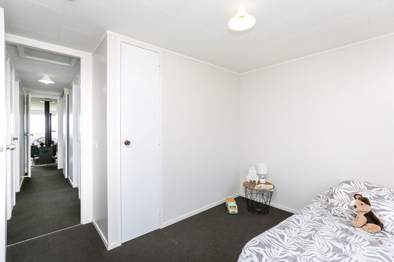 Photo of property in 72 Hume Street, Waitara, 4320