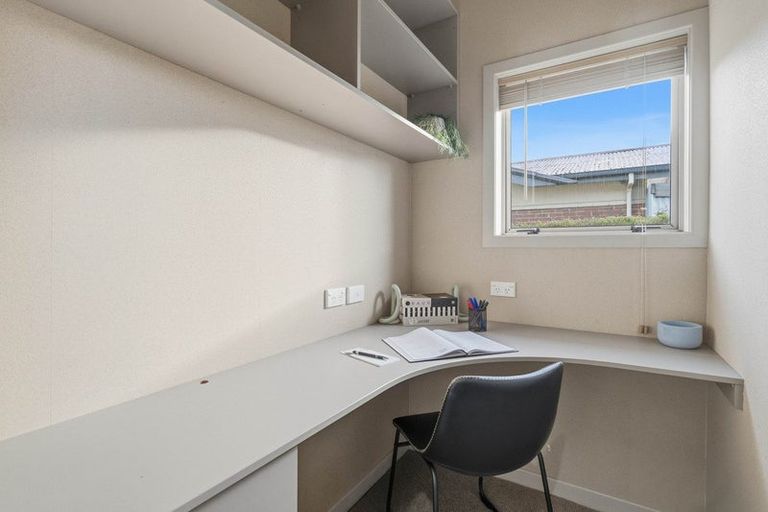 Photo of property in 27 Coutts Road, Gore, 9710