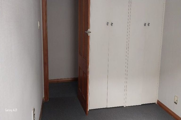 Photo of property in 15 Herald Terrace, Berhampore, Wellington, 6023