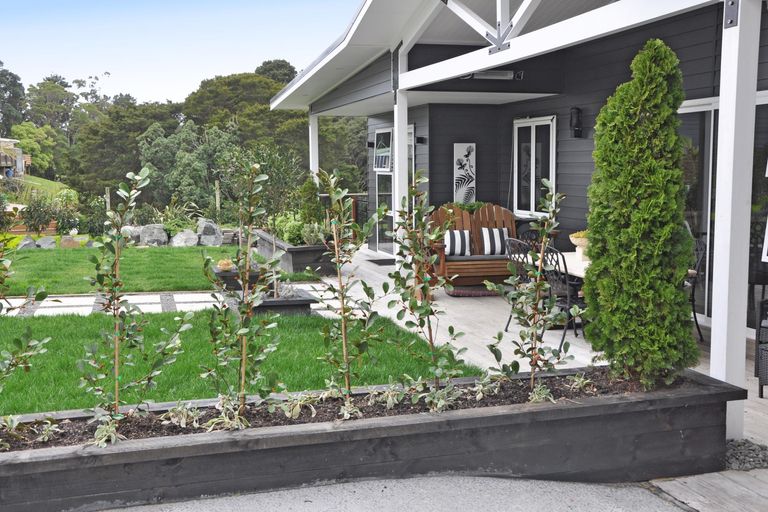 Photo of property in 55 Hauraki Road, Leigh, Warkworth, 0985