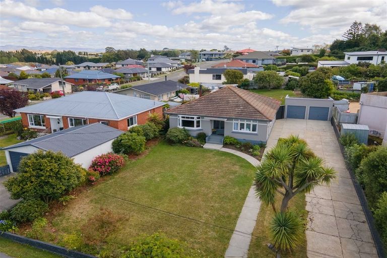 Photo of property in 12 Stuart Street, Holmes Hill, Oamaru, 9401