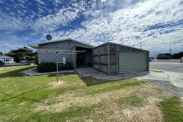 Photo of property in 97 Clyde Street, Balclutha, 9230