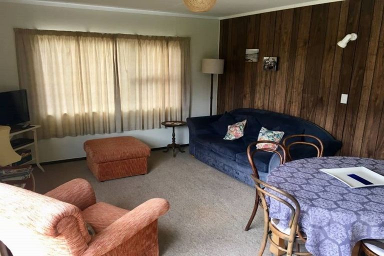 Photo of property in 2/24 Rainbow Drive, Rainbow Point, Taupo, 3330