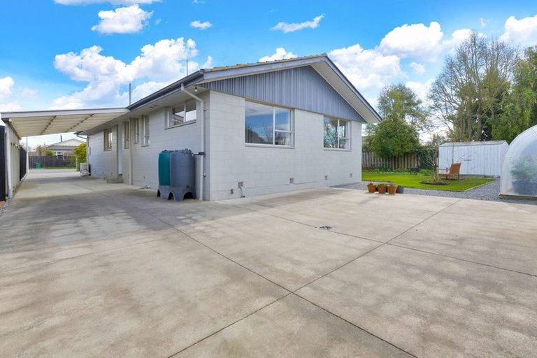 Photo of property in 30 Bush Street, Rangiora, 7400