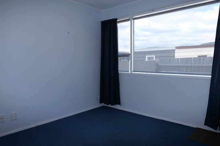 Photo of property in 7b Cypress Grove, Paraparaumu, 5032