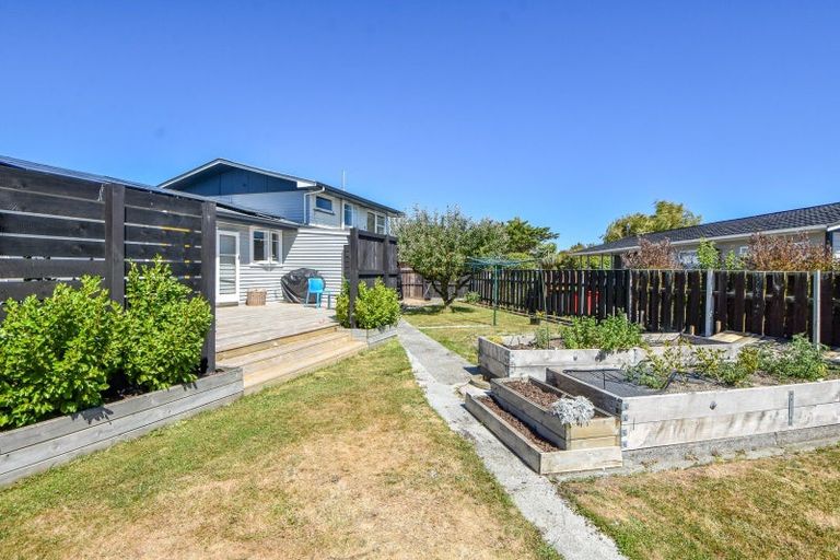 Photo of property in 10 Fairbrother Street, Carterton, 5713