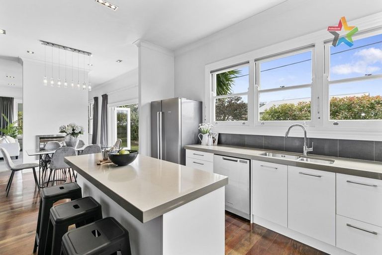 Photo of property in 24 Tama Street, Alicetown, Lower Hutt, 5010