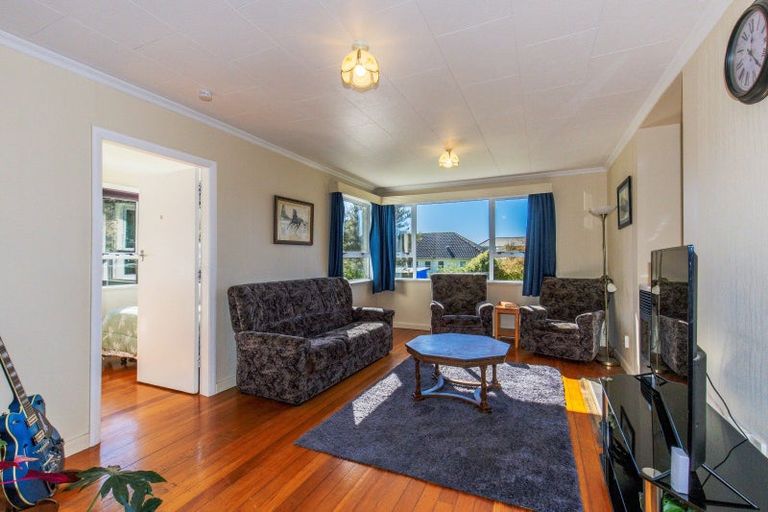 Photo of property in 126 Tipahi Street, Nelson South, Nelson, 7010