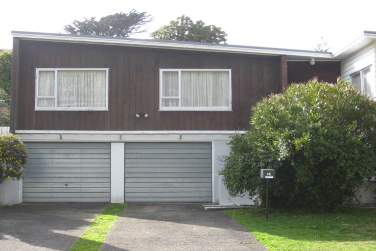 Photo of property in 16 Cornford Street, Karori, Wellington, 6012